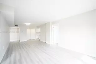 6960 Rue Vendome, Miami Beach, FL 33141 - Photo 5