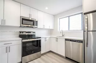 6960 Rue Vendome, Miami Beach, FL 33141 - Photo 11