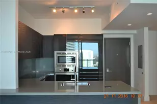 1080 Brickell Ave, Miami, FL 33131 - Photo 3