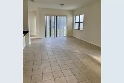 9371 SW 37th Ct, Miramar, FL 33025 - Photo 11