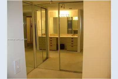 181 Crandon Blvd #308, Key Biscayne, FL 33149 - Photo 9