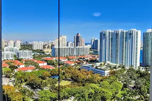 18181 NE 31st Ct, Aventura, FL 33160 - Photo 3