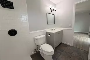 8721 NW 47th St, Lauderhill, FL 33351 - Photo 17