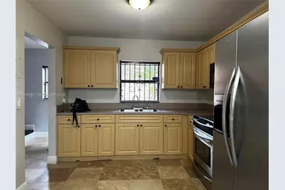 6380 W 27th Ln #105-20, Hialeah, FL 33016 - Photo 3