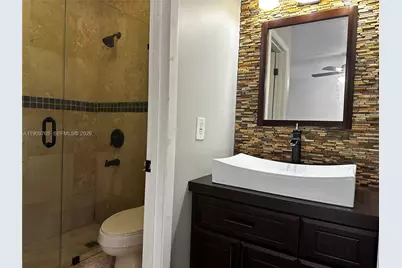 6380 W 27th Ln #105-20, Hialeah, FL 33016 - Photo 7