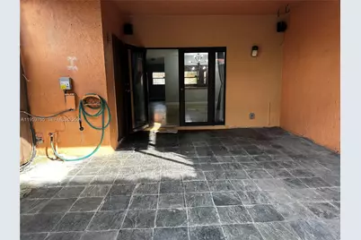 6380 W 27th Ln #105-20, Hialeah, FL 33016 - Photo 13