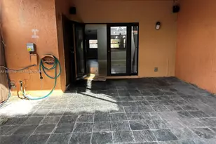 6380 W 27th Ln, Hialeah, FL 33016 - Photo 13