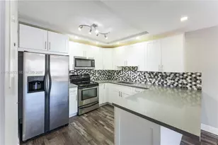 8810 SW 132nd Pl, Miami, FL 33186 - Photo 5