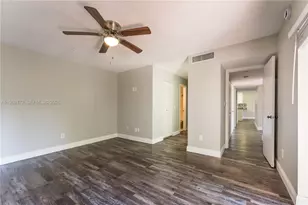 8810 SW 132nd Pl, Miami, FL 33186 - Photo 11