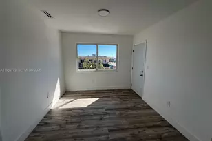 1719 NW 1st St, Miami, FL 33125 - Photo 5