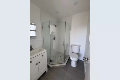 1719 NW 1st St #3, Miami, FL 33125 - Photo 9