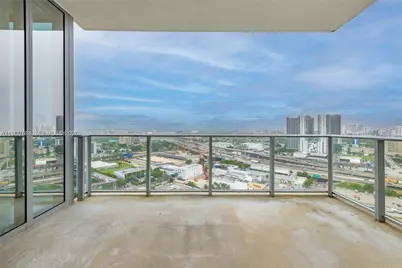 851 NE 1st Ave #2100, Miami, FL 33132 - Photo 33