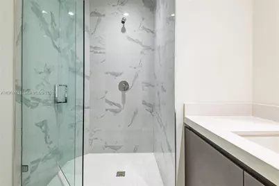 851 NE 1st Ave #2100, Miami, FL 33132 - Photo 11