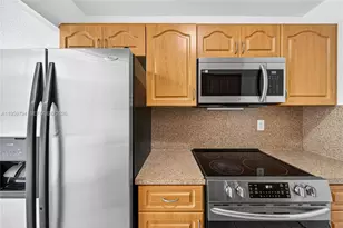 900 SW 84th Ave, Miami, FL 33144 - Photo 7