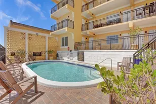 1815 N Surf Rd, Hollywood, FL 33019 - Photo 27