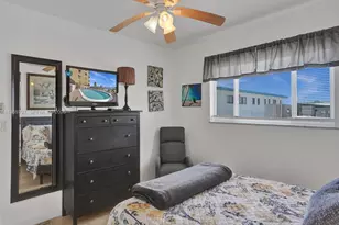 1815 N Surf Rd, Hollywood, FL 33019 - Photo 11