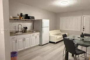 4201 Indian Creek Dr, Miami Beach, FL 33140 - Photo 3