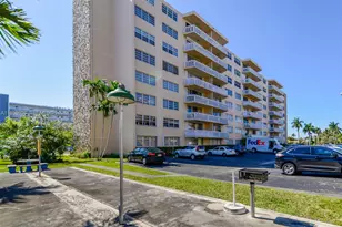 400 NE 12th Ave, Hallandale Beach, FL 33009 - Photo 21