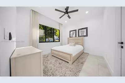 1629 NE 4th Pl, Fort Lauderdale, FL 33301 - Photo 17