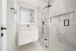 1629 NE 4th Pl, Fort Lauderdale, FL 33301 - Photo 23