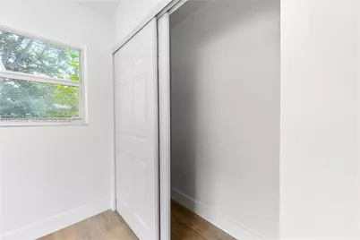 1110 NW 129th St, North Miami, FL 33168 - Photo 15