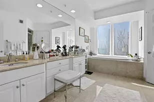 3370 Hidden Bay Dr, Aventura, FL 33180 - Photo 25
