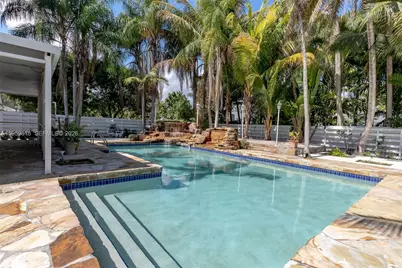 15005 SW 148th St, Miami, FL 33196 - Photo 1