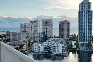 137 Golden Isles Dr, Hallandale Beach, FL 33009 - Photo 9