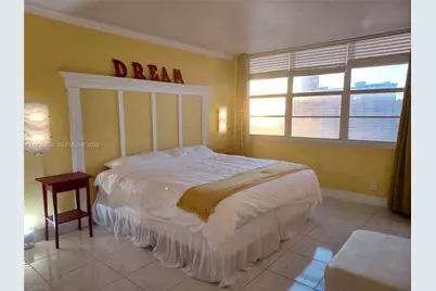 137 Golden Isles Dr #1404, Hallandale Beach, FL 33009 - Photo 21