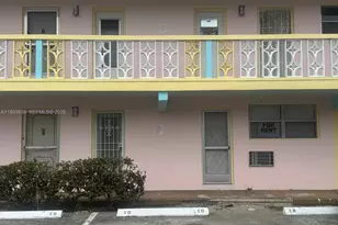 285 NE 191st St, Miami, FL 33179 - Photo 11