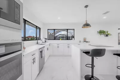 3728 SE 18th Ave, Other City - In The State Of Florida, FL 33904 - Photo 37