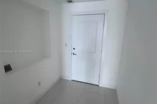 315 NE 3rd Ave, Fort Lauderdale, FL 33301 - Photo 13