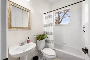 13229 SW 28th St, Miramar, FL 33027 - Photo 15