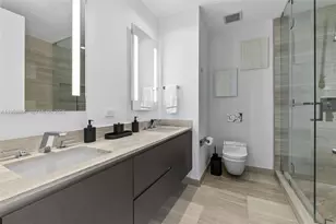 1451 Brickell Ave, Miami, FL 33131 - Photo 17