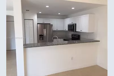 10902 NW 83rd St #201, Doral, FL 33178 - Photo 3