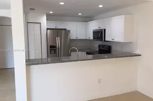 10902 NW 83rd St, Doral, FL 33178 - Photo 3