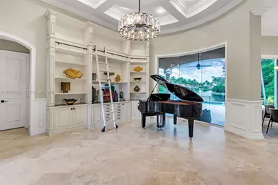 10291 Sweet Bay St, Plantation, FL 33324 - Photo 11