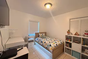 11404 SW 150th Dr, Miami, FL 33176 - Photo 11