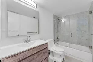 9500 W Bay Harbor Dr, Bay Harbor Islands, FL 33154 - Photo 13