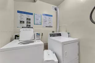 9500 W Bay Harbor Dr, Bay Harbor Islands, FL 33154 - Photo 17