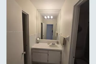 100 Lincoln Rd #532, Miami Beach, FL 33139 - Photo 9