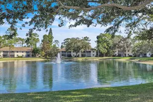 280 Timber Lake Cir, Naples, FL 34104 - Photo 27