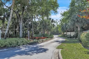 280 Timber Lake Cir, Naples, FL 34104 - Photo 31