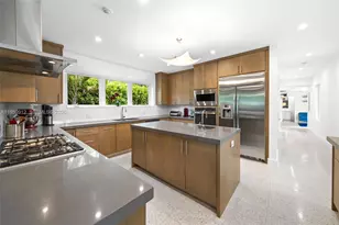 4595 N Jefferson Ave, Miami Beach, FL 33140 - Photo 7