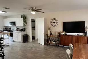 637 SW 3rd Ave, Fort Lauderdale, FL 33315 - Photo 3