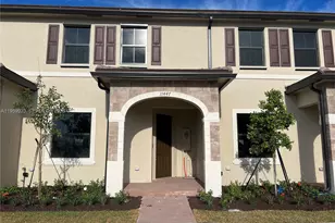 11447 W 34th Ct, Hialeah, FL 33018 - Photo 3