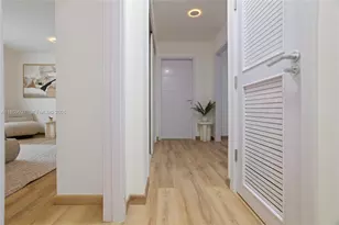 916 NW 10th St, Florida City, FL 33034 - Photo 15