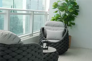 1080 Brickell Ave, Miami, FL 33131 - Photo 13