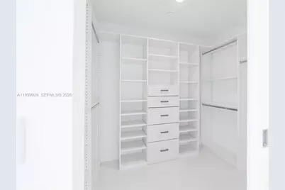 1080 Brickell Ave #3904, Miami, FL 33131 - Photo 7