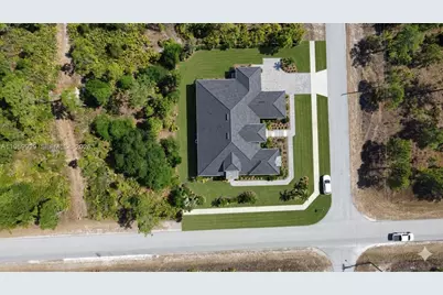 3007 E 10 St, Lehigh Acres, FL 33972 - Photo 3